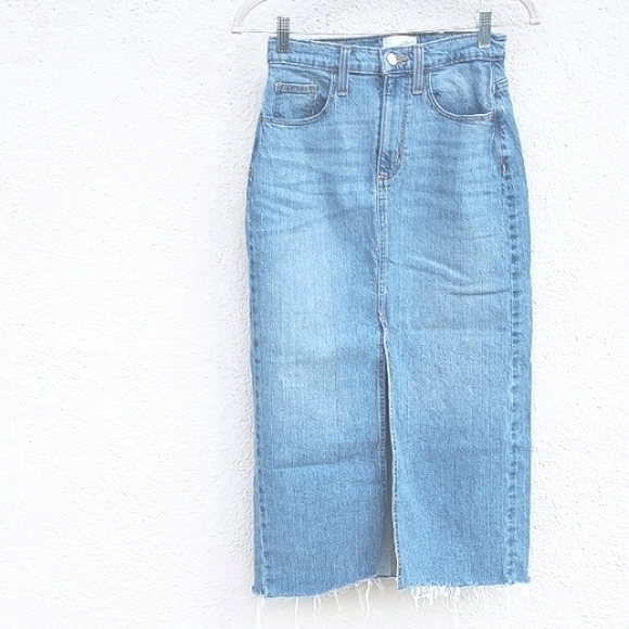 Universal Thread Dresses & Skirts - Universal Thread Jean Skirt